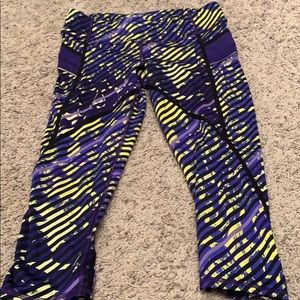 Athleta Capri leggings